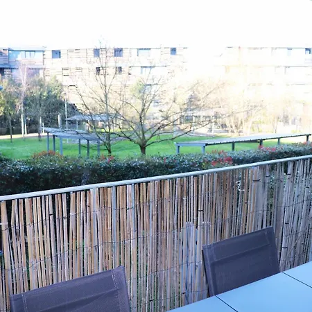 T3 Garage Privé-clim-loggia 9m2- Tram A 50m Apartamento *